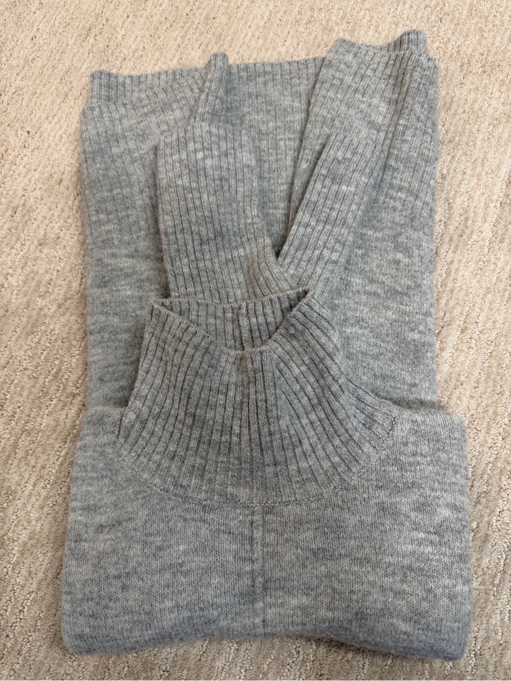 Women’s top shop turtleneck sweater